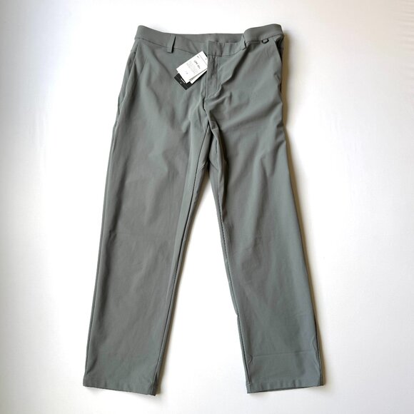 Nike 24.7 Golf PerfectStretch Pants Gray NWT 35x32 Standard Fit Chino - Picture 1 of 9
